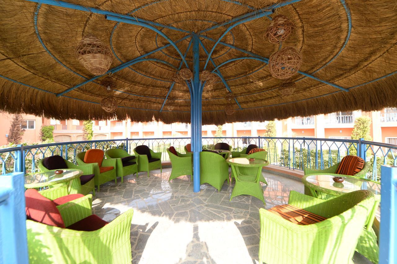 Savanna Empire Spa & Resort Ataqah Екстер'єр фото